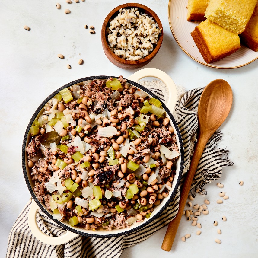 Black-eyed peas and cornbread